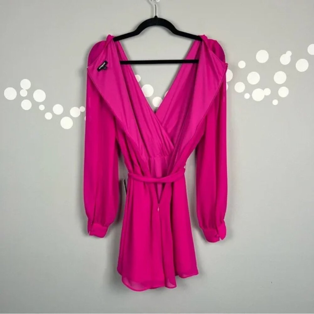 Express NWT Hot Pink Surplice Wrap Romper Long Sleeve Tie Waist Size XS - Picture 10 of 12